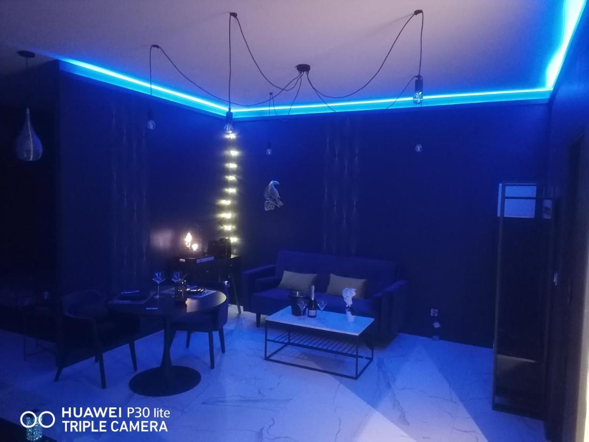 Suite Blue Jacuzzi Le Breuil  エクステリア 写真